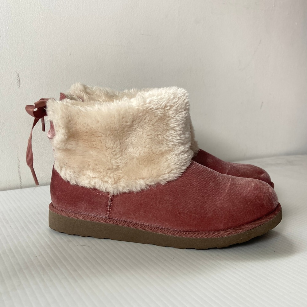 Arizona Itsy Blush Pink Velvet Faux Fur Lined Winter Boots Booties Womens 8M